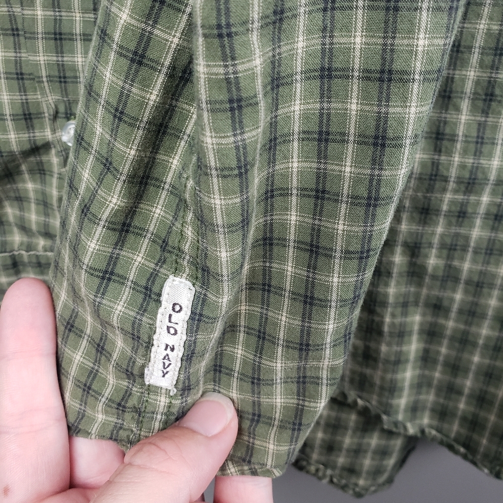 Old Navy Mens Green Button Down Shirt Long Sleeve Size XL 100% Cotton Small Spot - Picture 7 of 10
